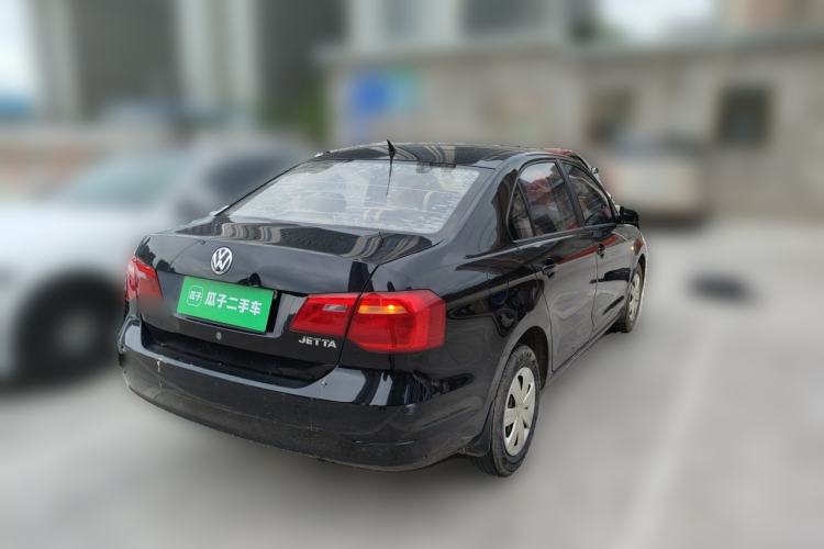 Used Volkswagen Jetta 2013 1.6L Manual Fashion Edition Rear Right 45 Deg