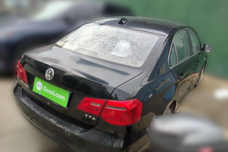 Used Volkswagen Jetta 2013 1.6L Manual Fashion Edition Rear Right 45 Deg
