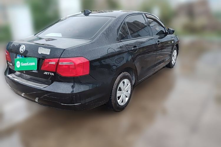 Used Volkswagen Jetta 2013 1.6L Manual Fashion Edition Rear Right 45 Deg