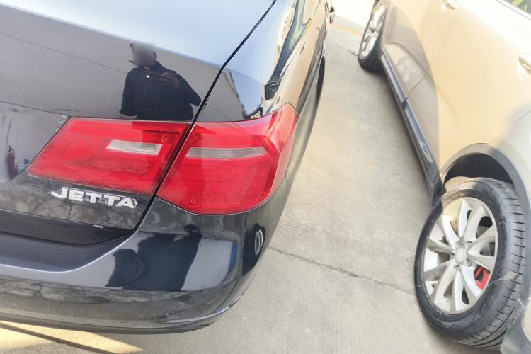 Used Volkswagen Jetta 2013 1.6L Automatic Luxury Model Right Rear Taillight