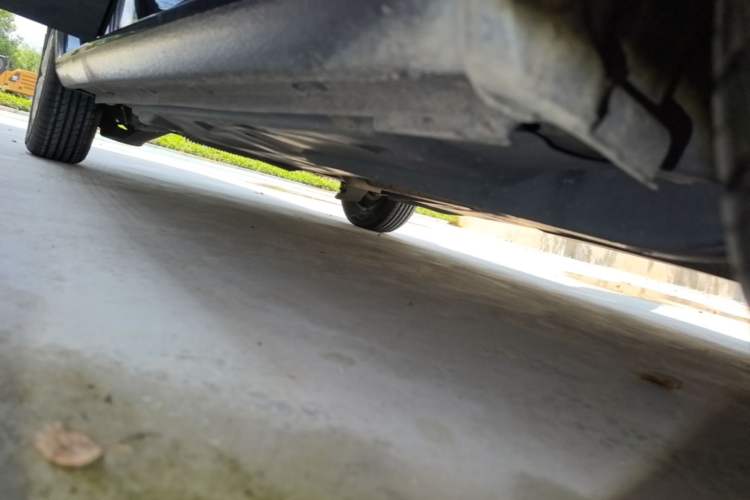 Used Volkswagen Jetta 2013 1.4L Manual Fashion Model Right Side Sill