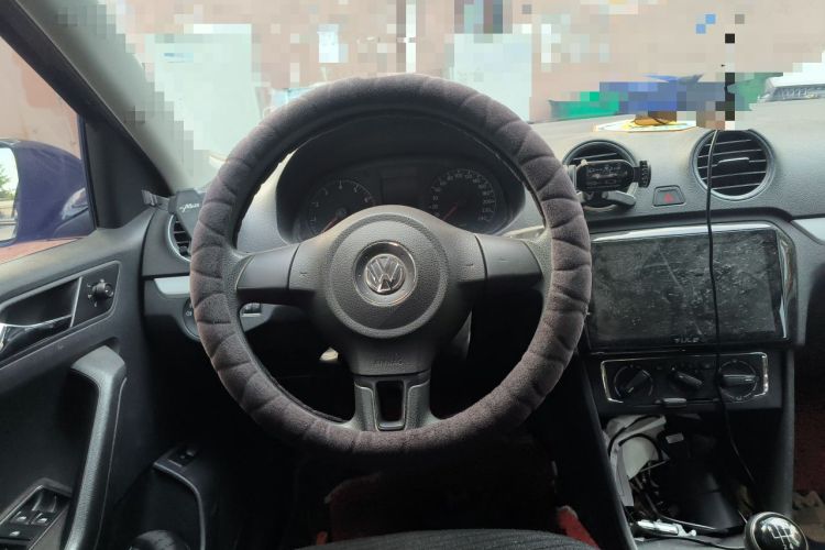 Used Volkswagen Jetta 2013 1.6L Manual Comfort Model Steering Wheel
