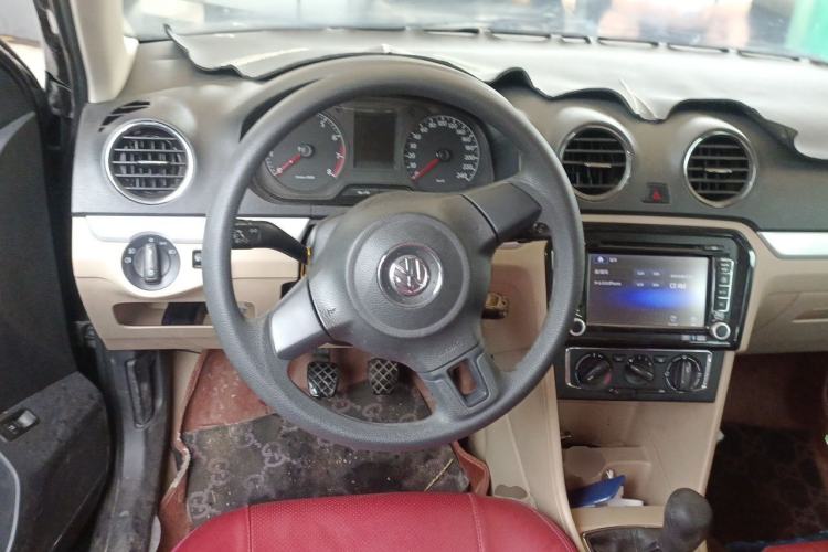 Used Volkswagen Jetta 2013 1.6L Manual Comfort Model Steering Wheel