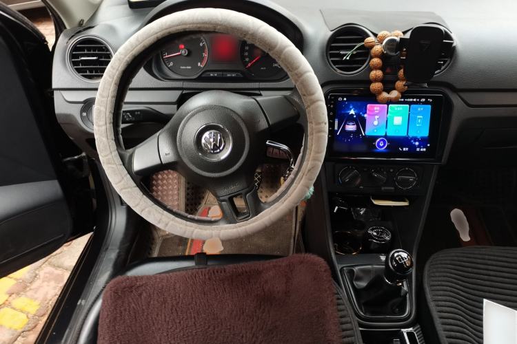 Used Volkswagen Jetta 2013 1.6L Manual Fashion Edition Steering Wheel