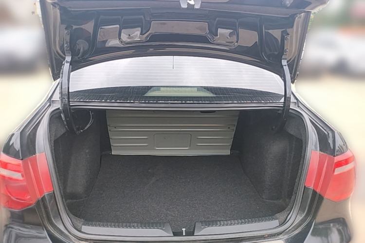 Used Volkswagen Jetta 2013 1.6L Manual Comfort Model Trunk