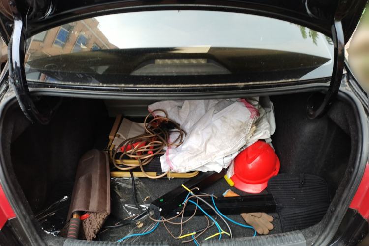 Used Volkswagen Jetta 2013 1.6L Manual Fashion Edition Trunk