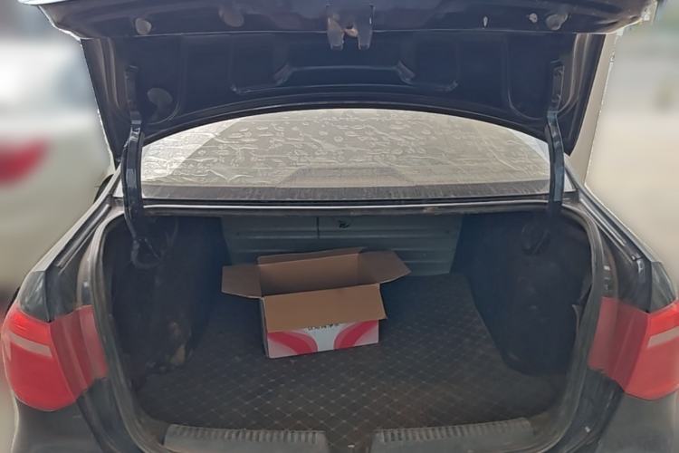 Used Volkswagen Jetta 2013 1.4L Manual Fashion Model Trunk