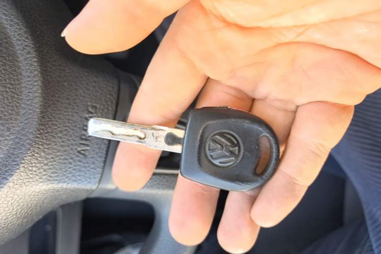 Used Volkswagen Jetta 2013 1.4L Manual Fashion Model Vehicle Key