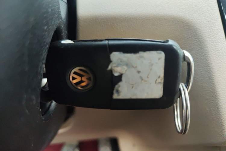 Used Volkswagen Jetta 2013 1.6L Manual Comfort Model Vehicle Key