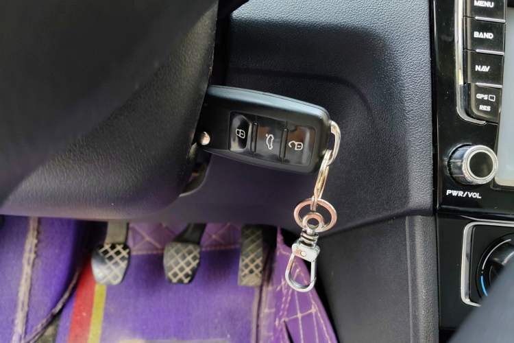 Used Volkswagen Jetta 2013 1.6L Manual Comfort Model Vehicle Key