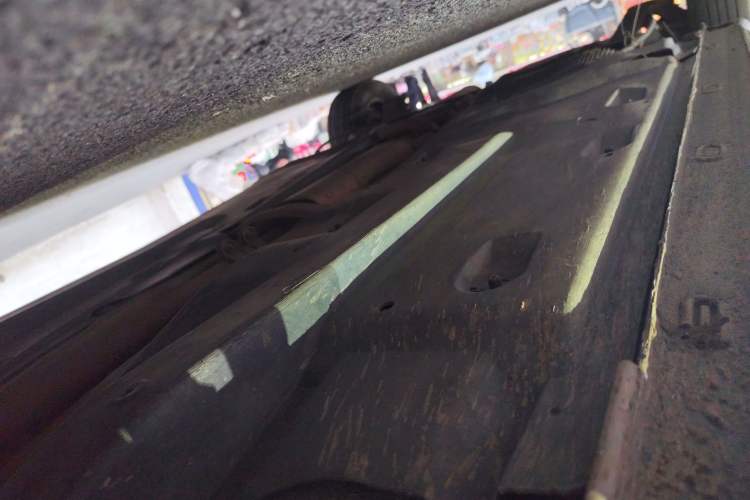 Used Volkswagen Jetta 2013 1.4L Manual Fashion Model Chassis Front Right