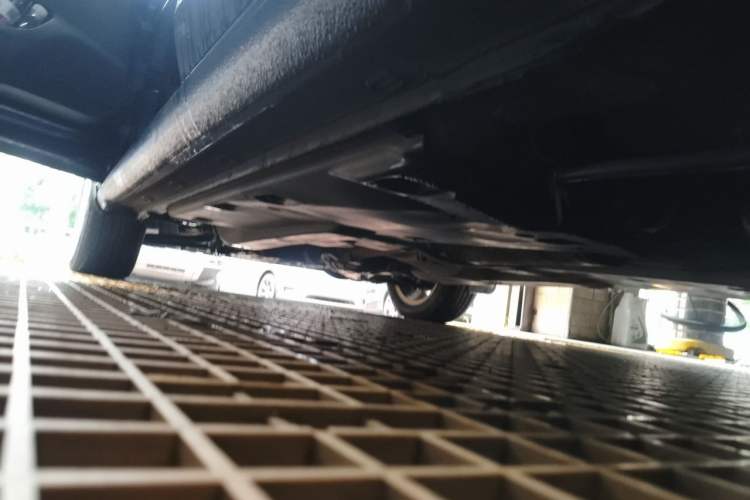 Used Volkswagen Jetta 2013 1.6L Manual Comfort Model Chassis Rear Left