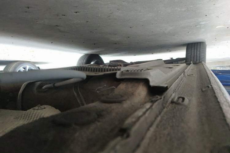 Used Volkswagen Jetta 2013 1.6L Manual Comfort Model Chassis Rear Left