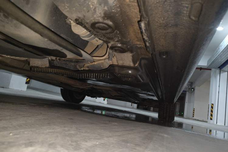 Used Volkswagen Jetta 2013 1.6L Manual Comfort Model Chassis Rear Right