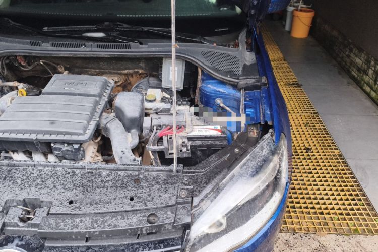 Used Volkswagen Jetta 2013 1.6L Manual Comfort Model Engine Bay Left