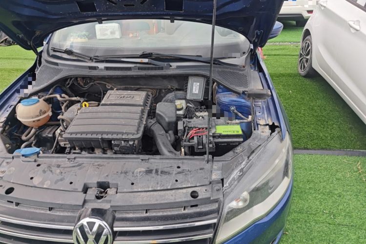 Used Volkswagen Jetta 2013 1.4L Manual Comfort Model Engine Bay Left