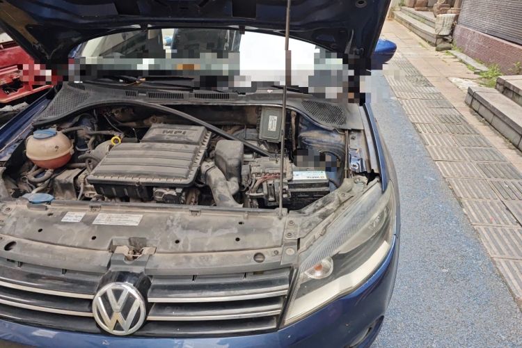 Used Volkswagen Jetta 2013 1.6L Manual Comfort Model Engine Bay Left