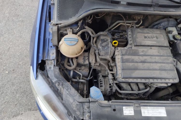 Used Volkswagen Jetta 2013 1.4L Manual Fashion Model Engine Bay Right