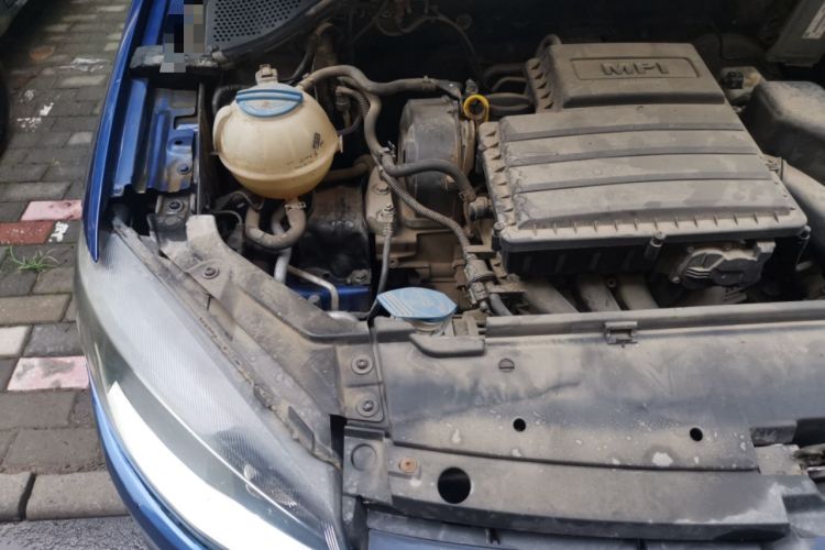 Used Volkswagen Jetta 2013 1.6L Automatic Comfort Model Engine Bay Right
