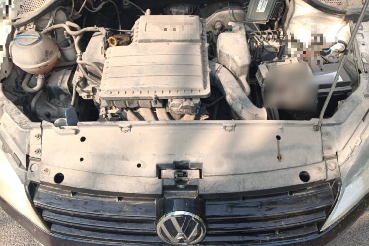 Used Volkswagen Jetta 2013 1.4L Manual Fashion Model Engine Bay