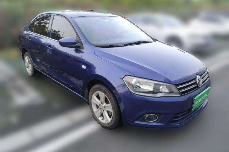 Used Volkswagen Jetta 2013 1.6L Automatic Luxury Model Front Right 45 Deg