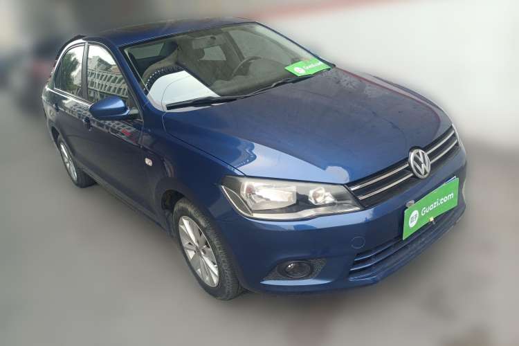 Used Volkswagen Jetta 2013 1.6L Automatic Comfort Model Front Right 45 Deg