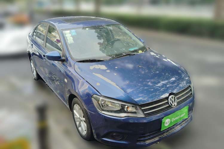 Used Volkswagen Jetta 2013 1.6L Automatic Comfort Model Front Right 45 Deg