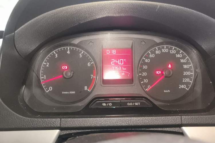 Used Volkswagen Jetta 2013 1.6L Manual Comfort Model Instrument Cluster