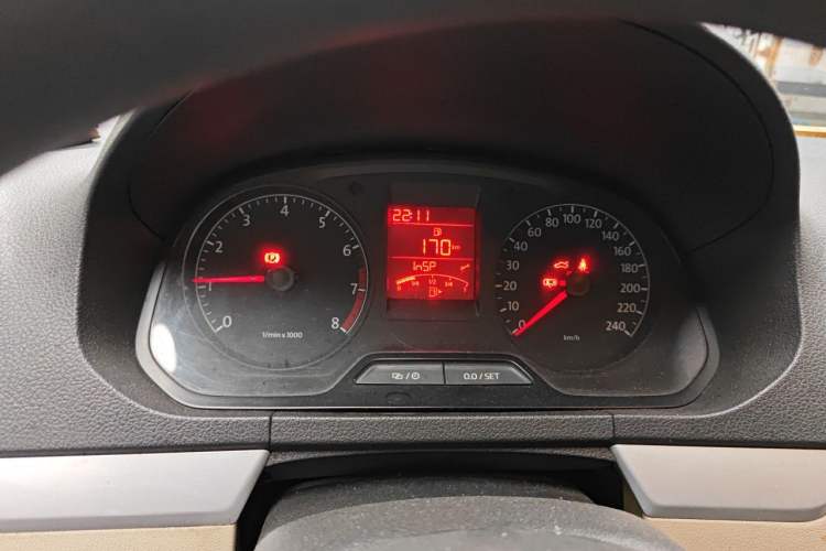 Used Volkswagen Jetta 2013 1.6L Manual Comfort Model Instrument Cluster