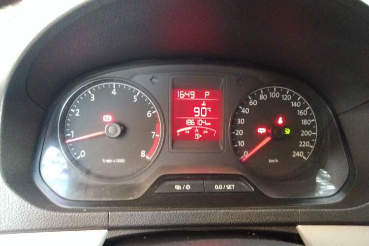 Used Volkswagen Jetta 2013 1.6L Automatic Comfort Model Instrument Cluster