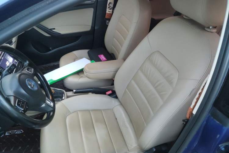 Used Volkswagen Jetta 2013 1.6L Automatic Luxury Model Left Front Seat