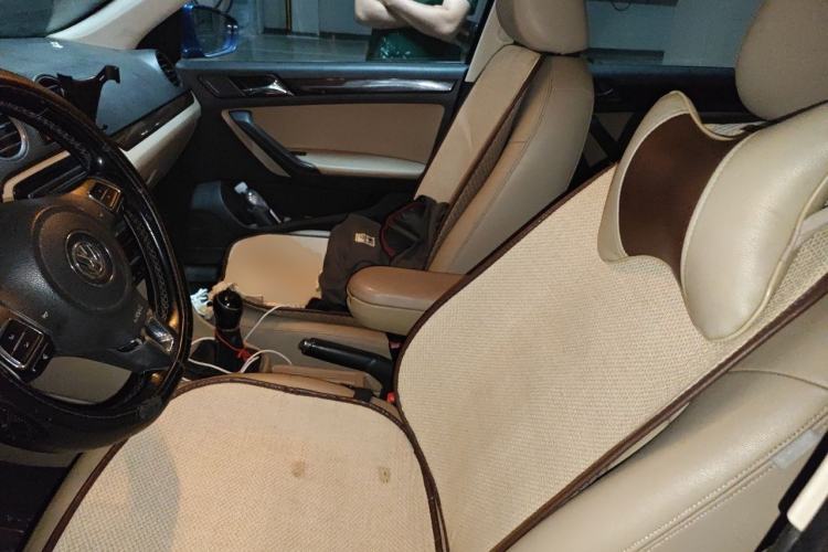 Used Volkswagen Jetta 2013 1.6L Manual Luxury Model Left Front Seat