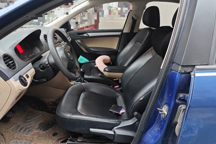 Used Volkswagen Jetta 2013 1.6L Manual Comfort Model Left Front Seat