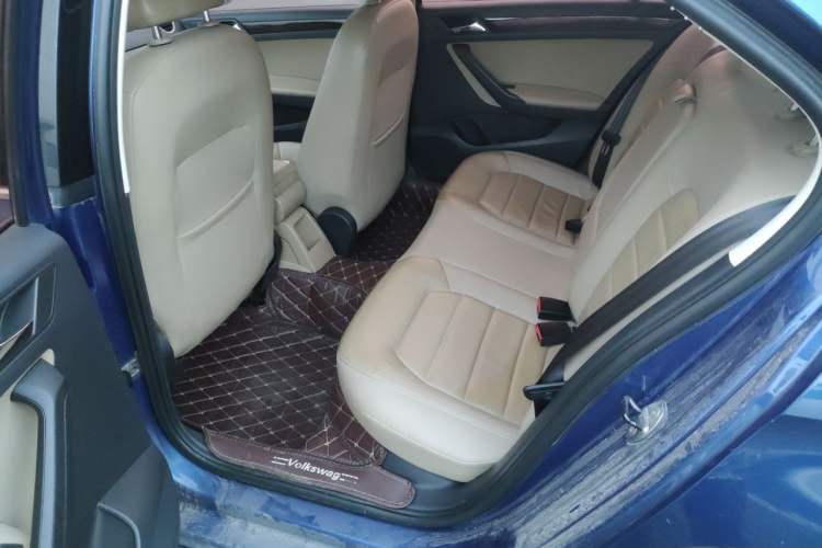 Used Volkswagen Jetta 2013 1.6L Automatic Luxury Model Left Rear Seat