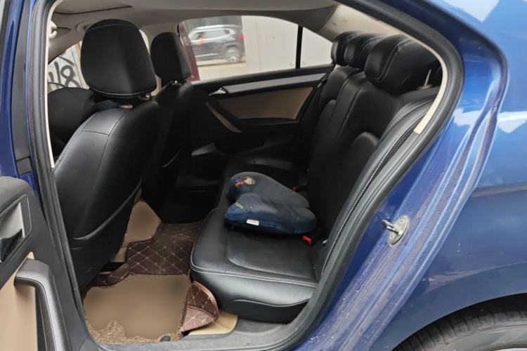Used Volkswagen Jetta 2013 1.6L Manual Comfort Model Left Rear Seat