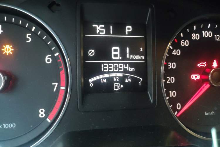 Used Volkswagen Jetta 2013 1.6L Automatic Luxury Model Odometer Close Up