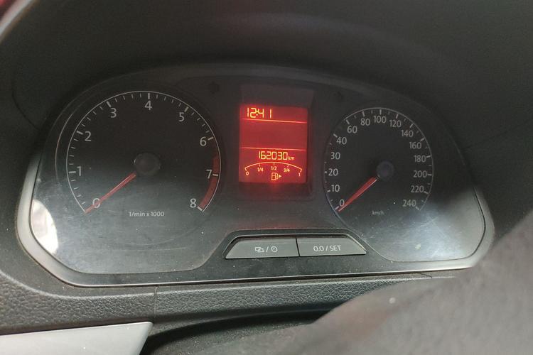 Used Volkswagen Jetta 2013 1.6L Automatic Comfort Model Odometer Close Up