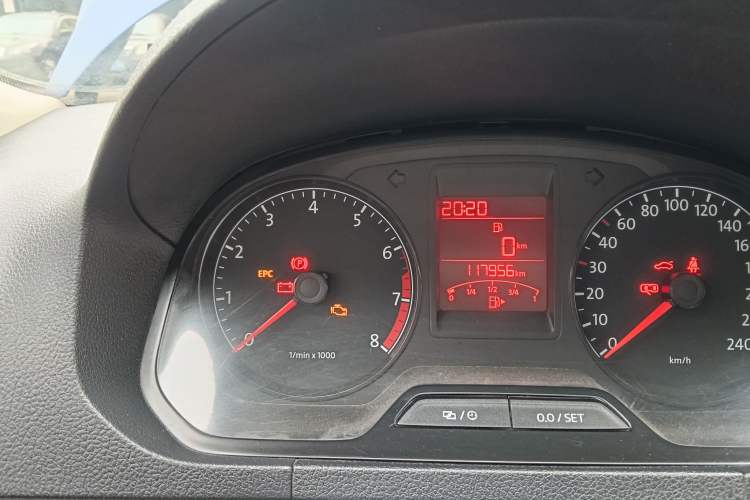 Used Volkswagen Jetta 2013 1.6L Manual Comfort Model Odometer Close Up