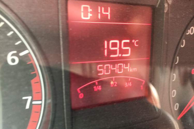 Used Volkswagen Jetta 2013 1.4L Manual Fashion Model Odometer Close Up