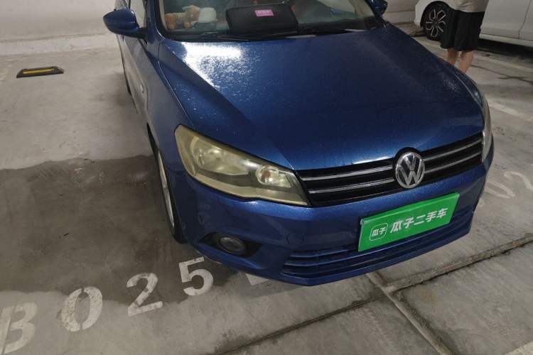 Used Volkswagen Jetta 2013 1.6L Manual Comfort Model Right Front Headlight
