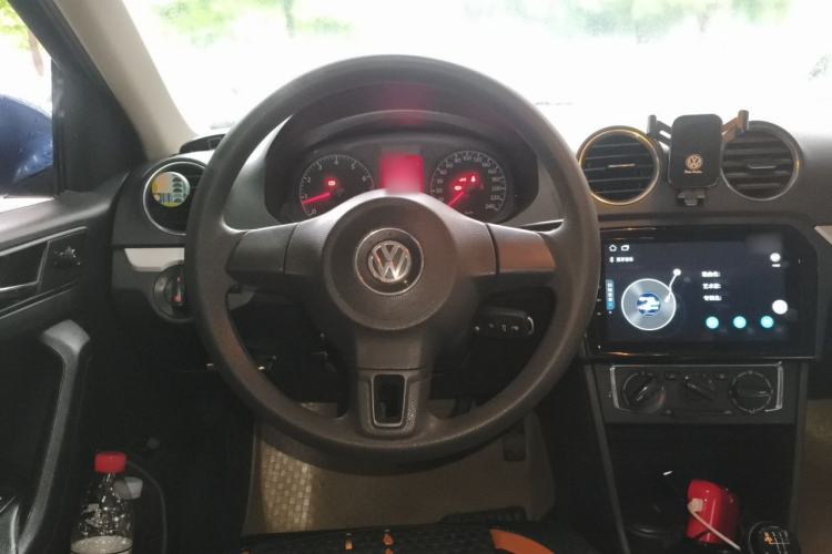 Used Volkswagen Jetta 2013 1.6L Manual Comfort Model Steering Wheel