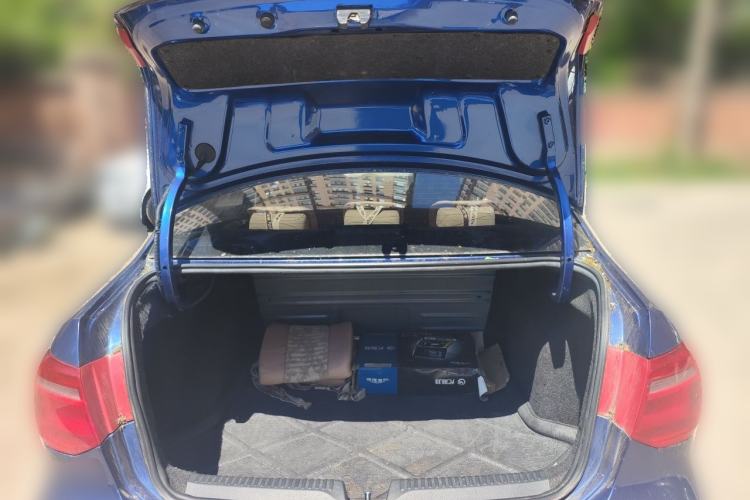 Used Volkswagen Jetta 2013 1.6L Automatic Comfort Model Trunk
