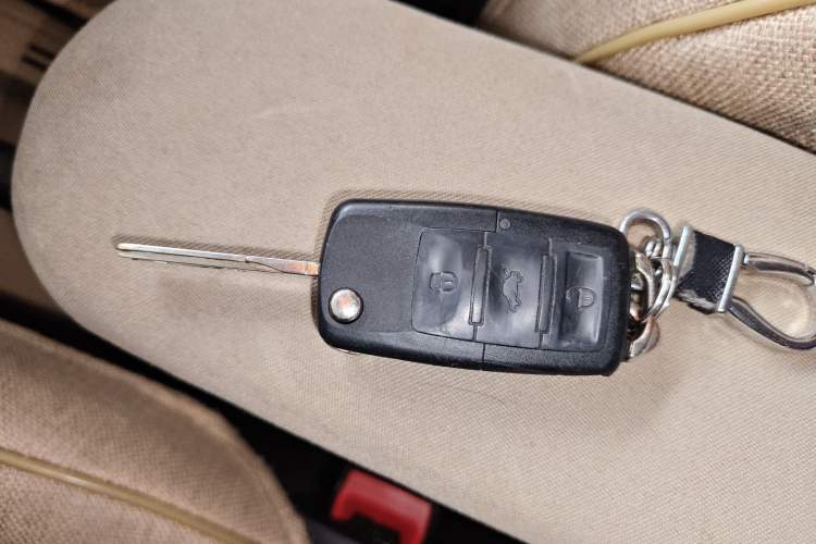 Used Volkswagen Jetta 2013 1.6L Automatic Comfort Model Vehicle Key