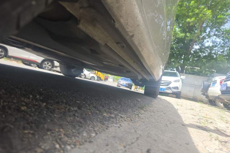 Used Volkswagen Jetta 2013 1.4L Manual Comfort Model Chassis Front Left