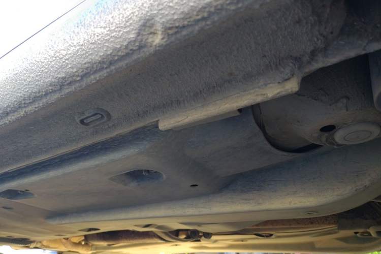 Used Volkswagen Jetta 2013 1.6L Manual Fashion Edition Chassis Front Right