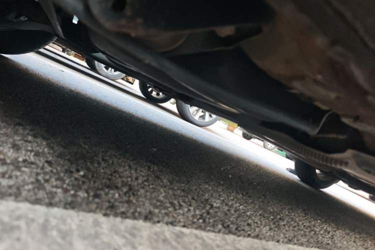 Used Volkswagen Jetta 2013 1.6L Manual Fashion Edition Chassis Rear Right