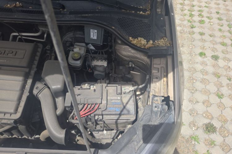Used Volkswagen Jetta 2013 1.4L Manual Comfort Model Engine Bay Left