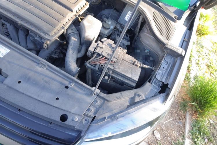 Used Volkswagen Jetta 2013 1.6L Manual Fashion Edition Engine Bay Left