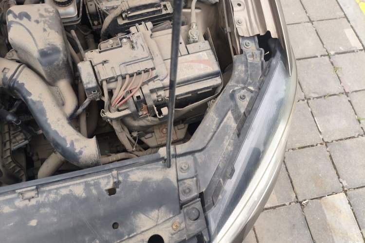 Used Volkswagen Jetta 2013 1.6L Automatic Comfort Model Engine Bay Left