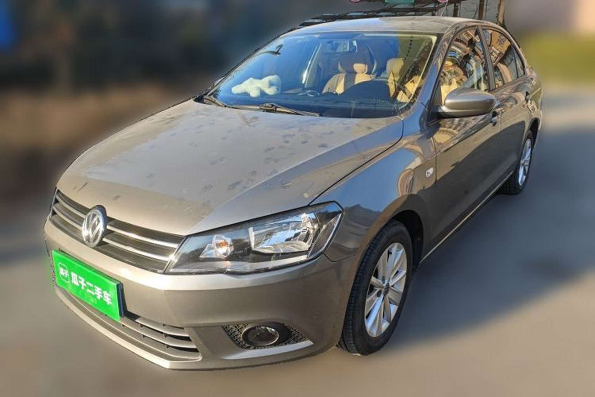 Used Volkswagen Jetta 2013 1.6L Automatic Comfort Model Front Left 45 Deg